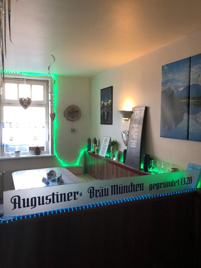 Bavaria Wirtshaus - Hotel & Apartments Франкенберг Экстерьер фото